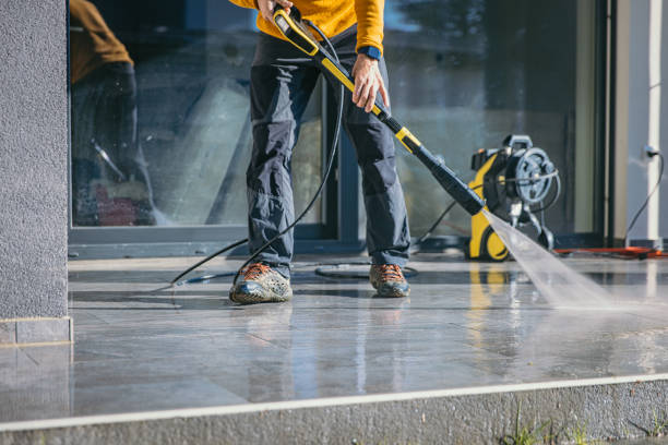Best Gas Station Cleaning  in Elyria, OH