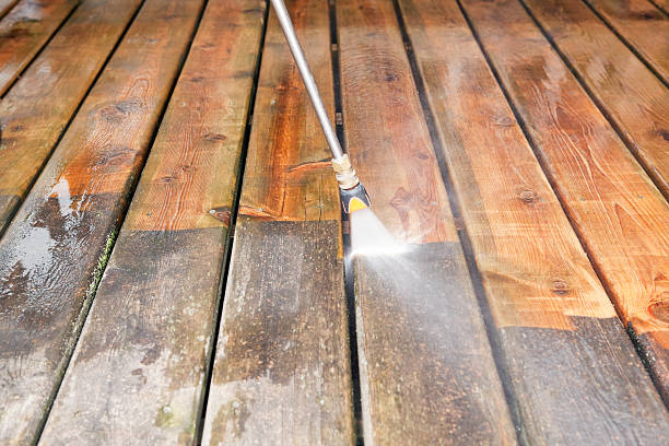 Elyria, OH  Pressure Washing Services Company